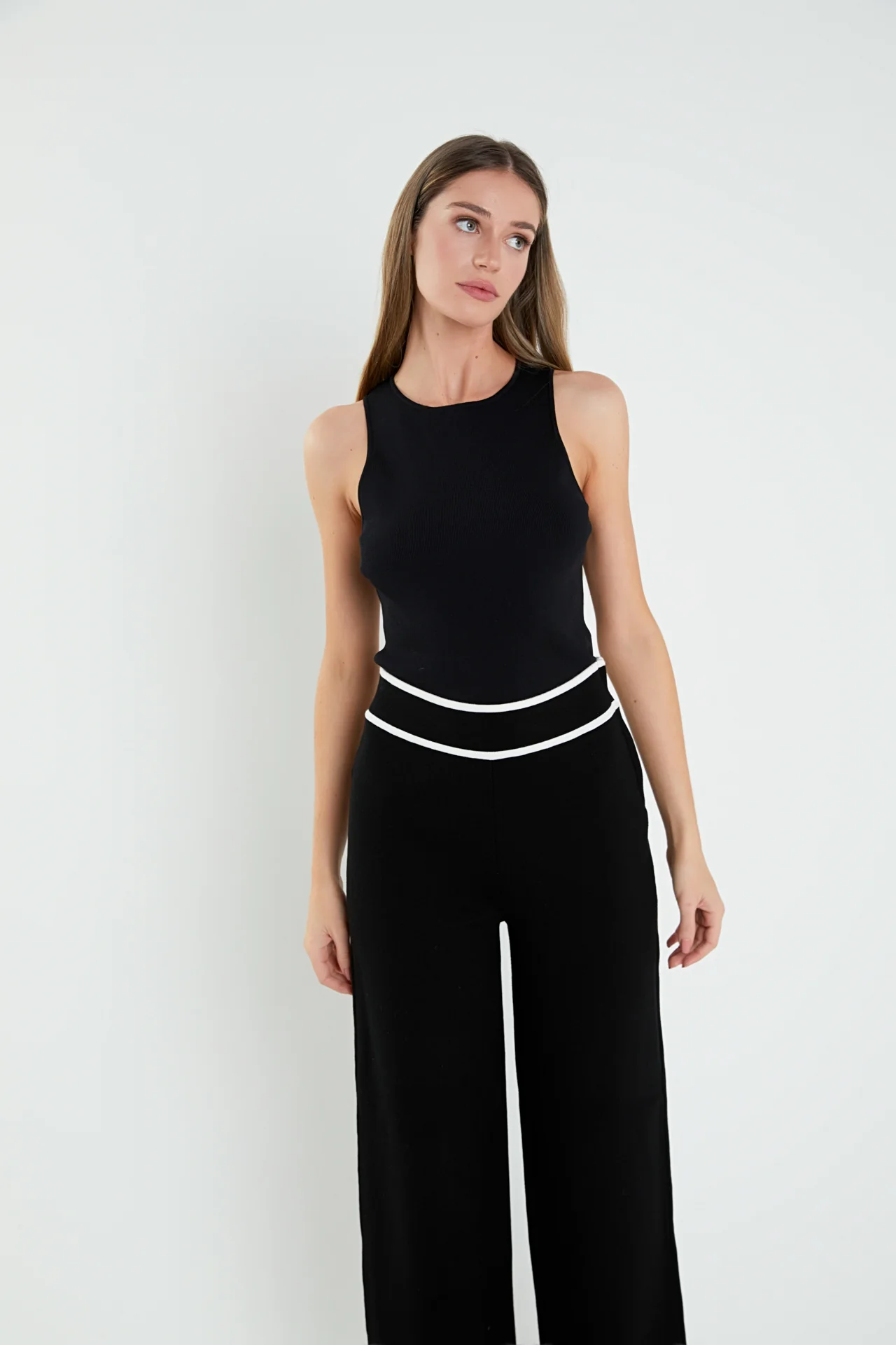 High-Waisted Wide-Leg Knit Pants - Image 5