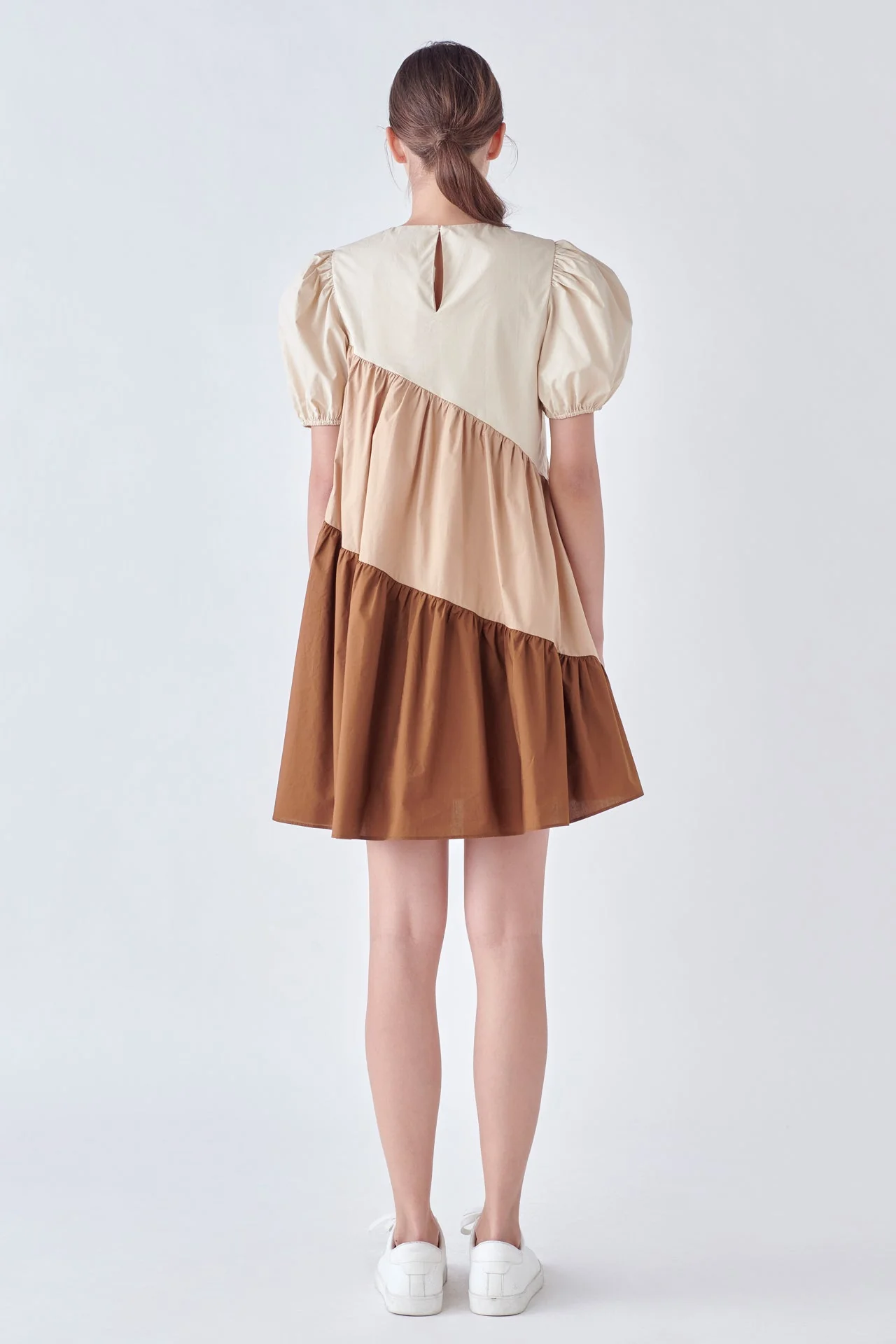 Asymmetrical Colorblock Puff Sleeve Dress - Image 9