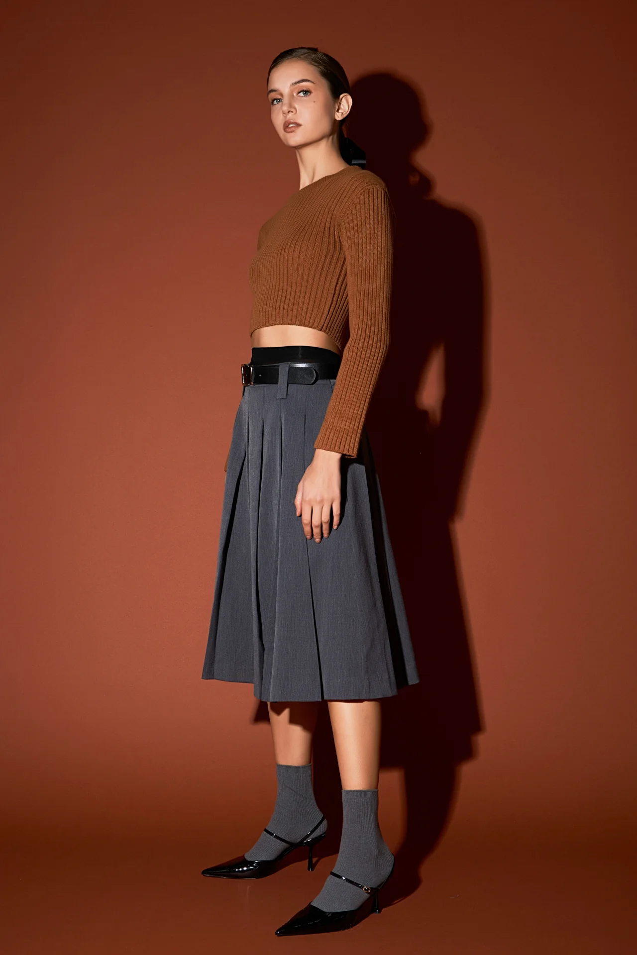 Cropped Ribbed Knit Sweater - Image 3