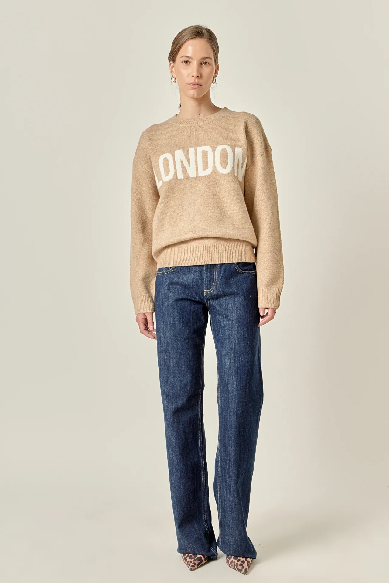 Lettering Sweater - Image 18