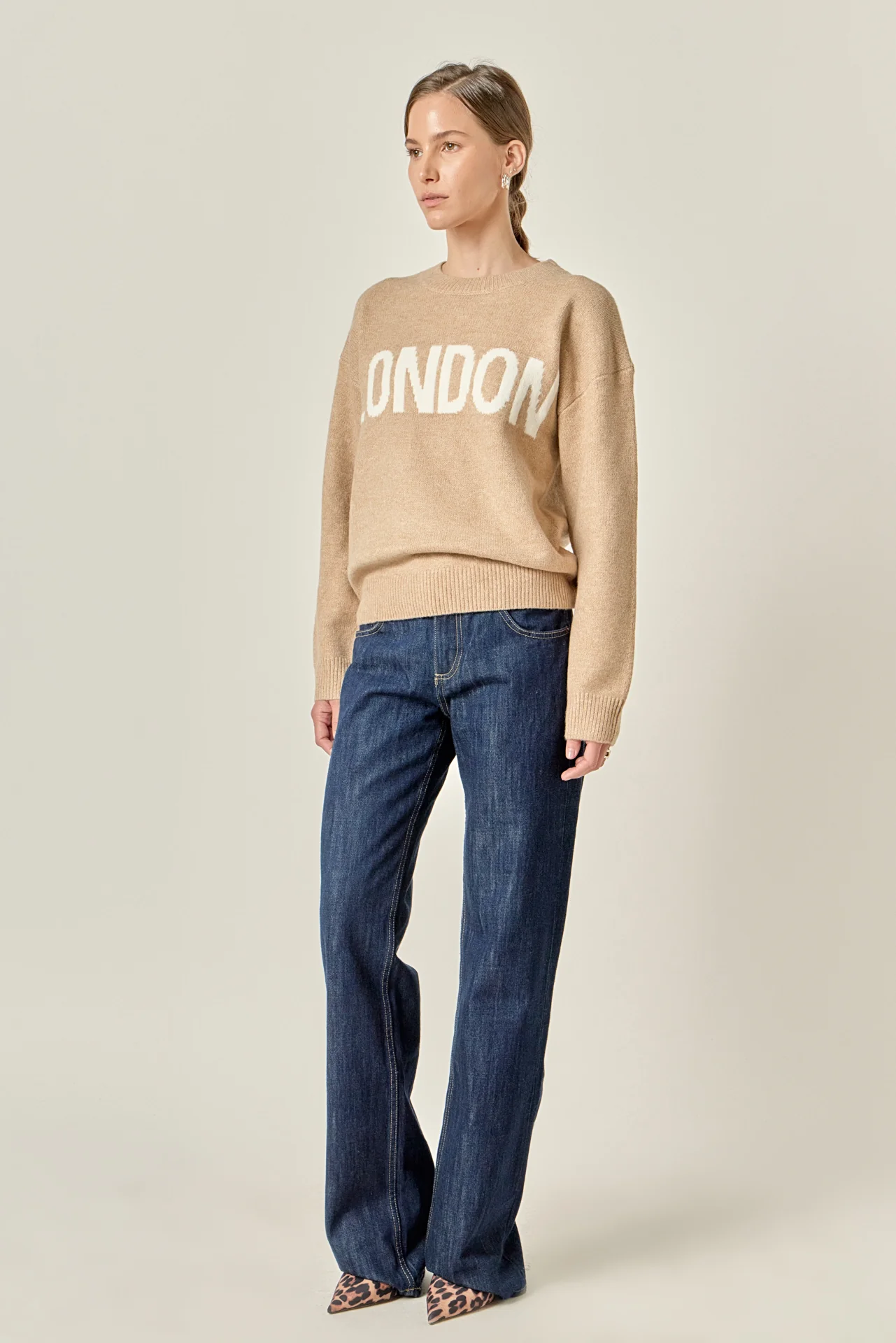 Lettering Sweater - Image 20