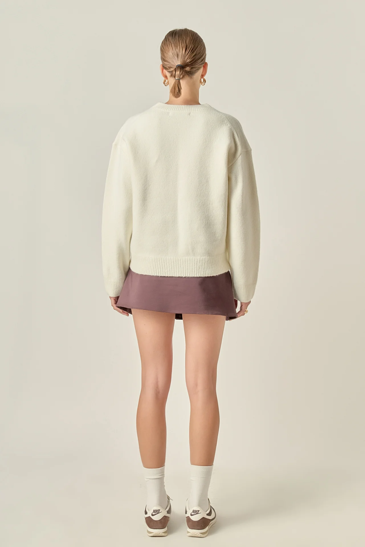 Lettering Sweater - Image 9