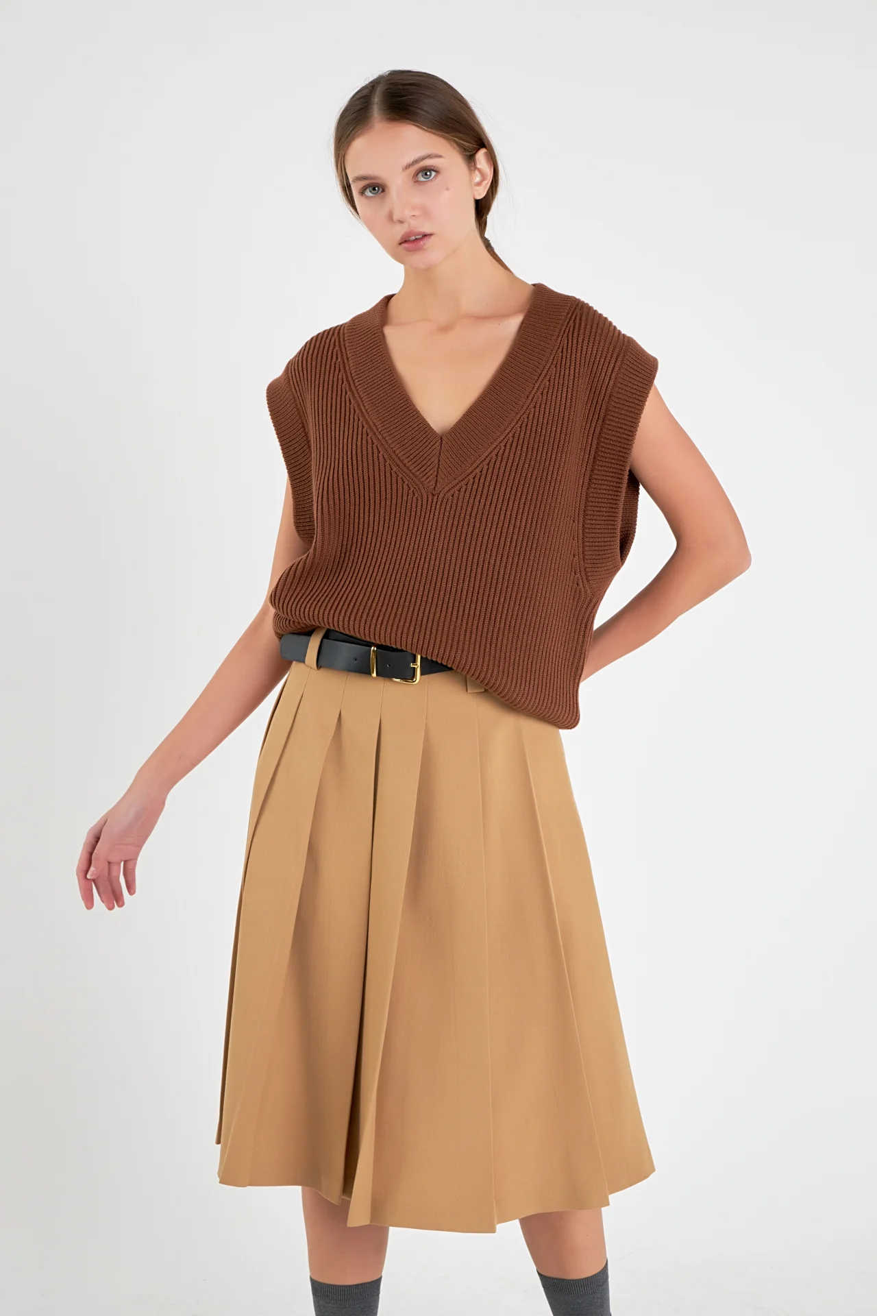 Low Waist Pleated Midi Skirt in Tan - Image 5