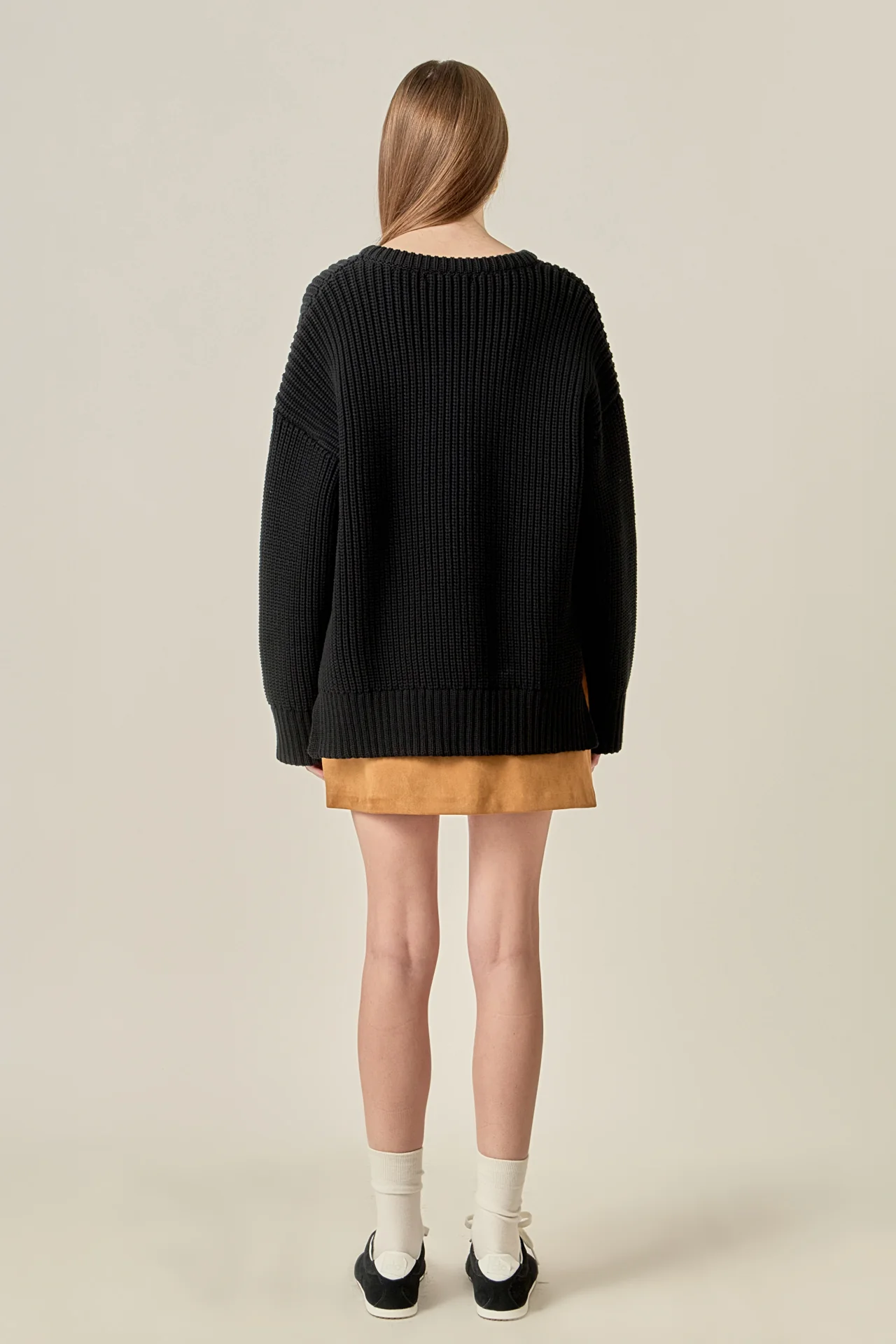 Oversize Ribbed Sweater - Image 9
