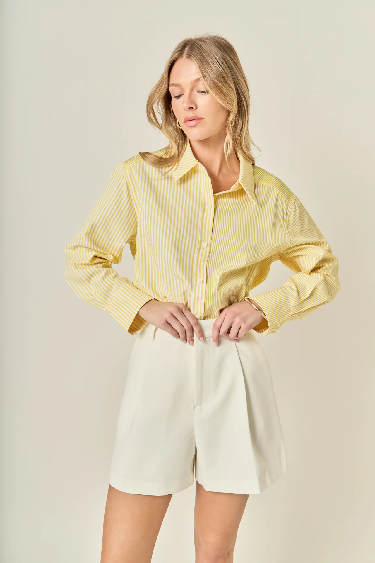 Pleated High Waisted Shorts - Image 5