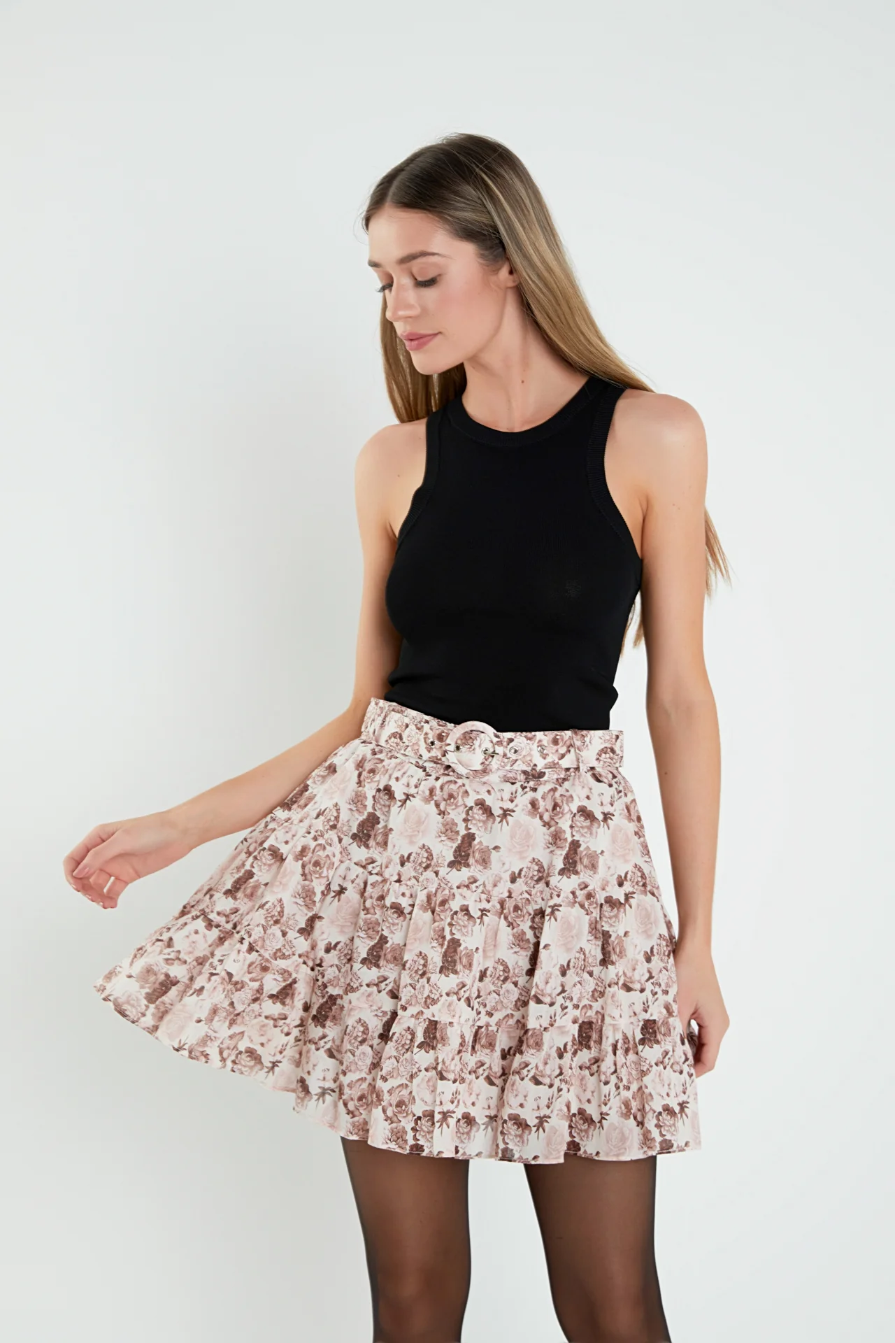 Printed Linen Tiered Mini Skirt - Image 5