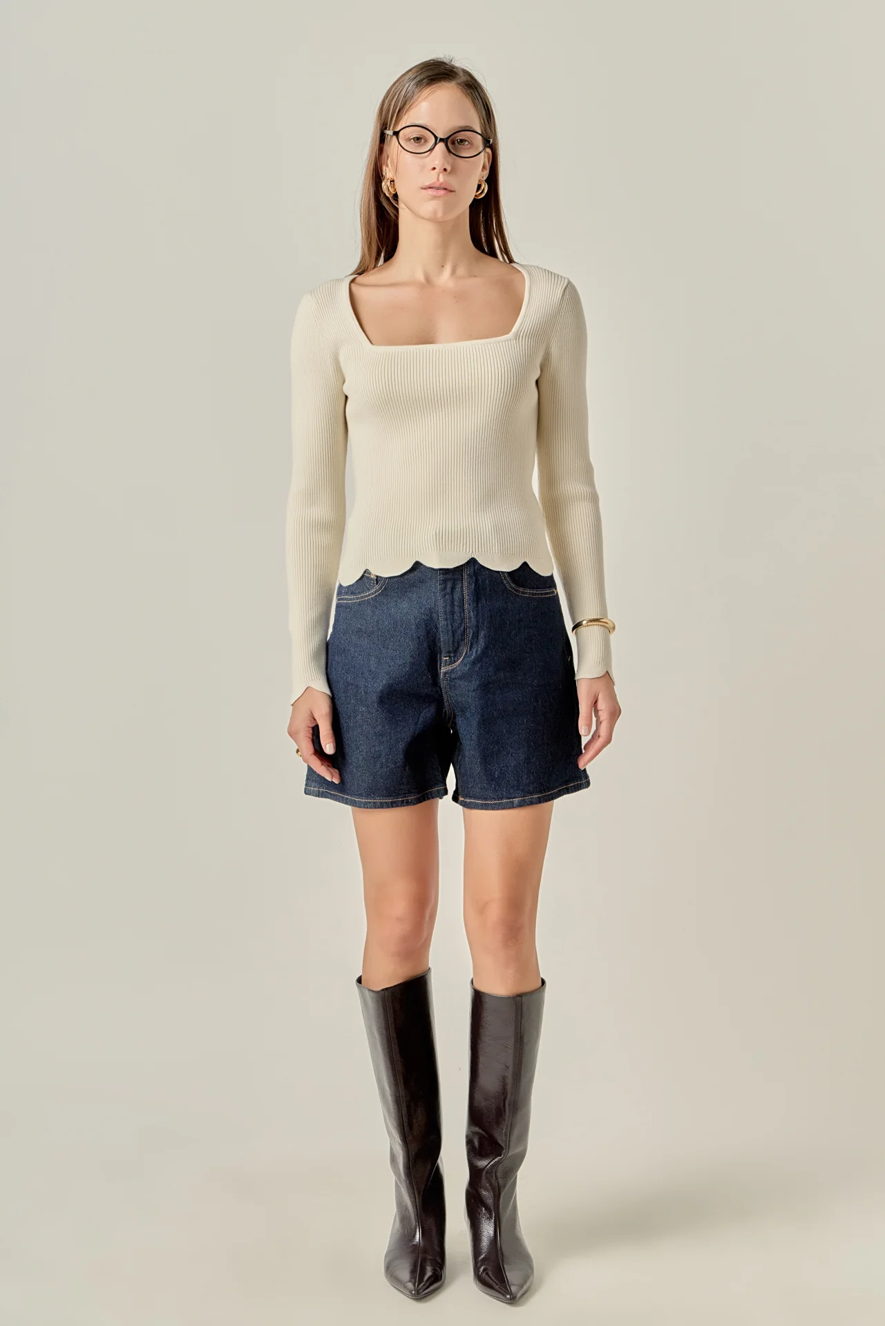 Scallop Hem Long Sleeve Sweater - Image 3