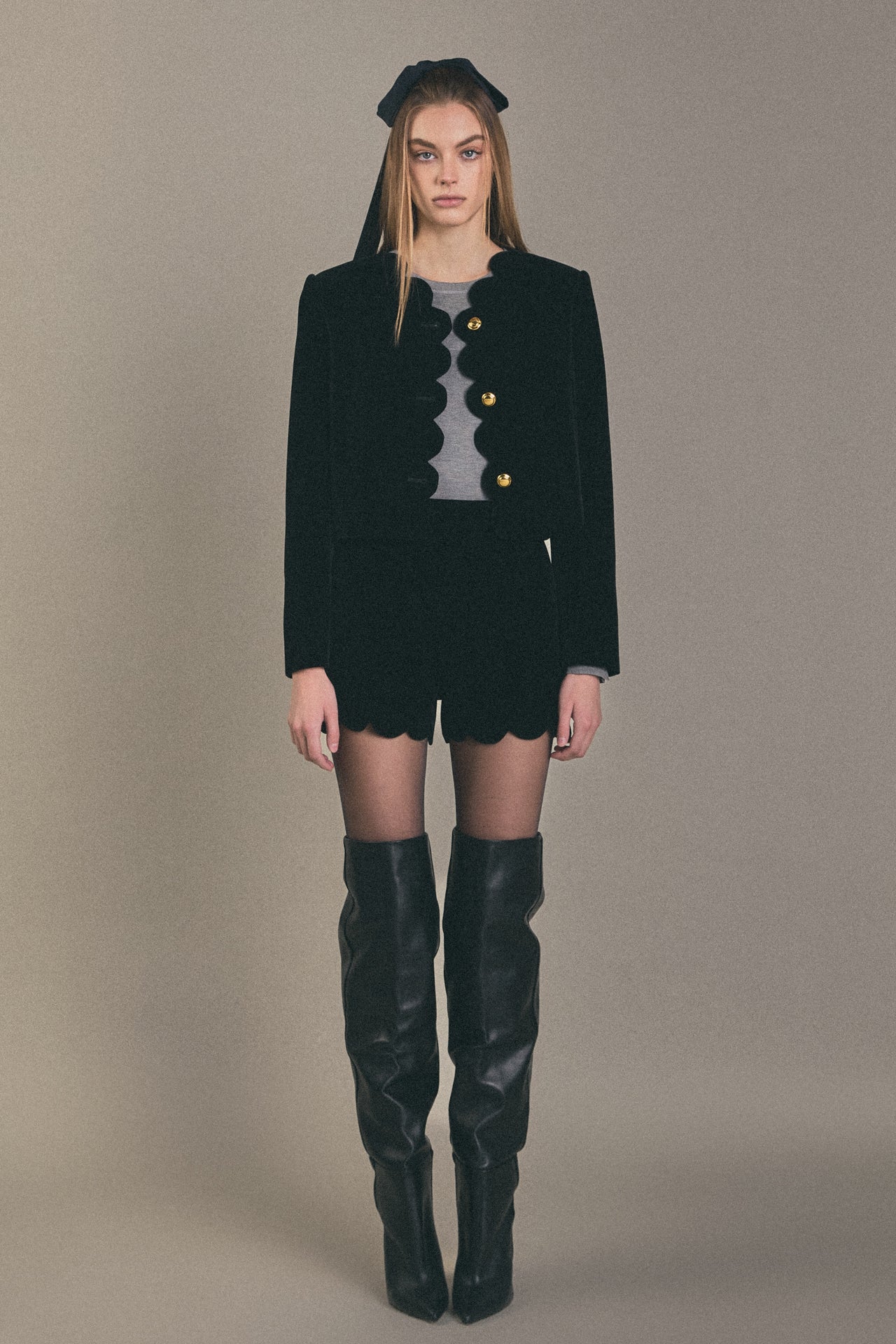 Scallop Velvet Shorts - Image 3