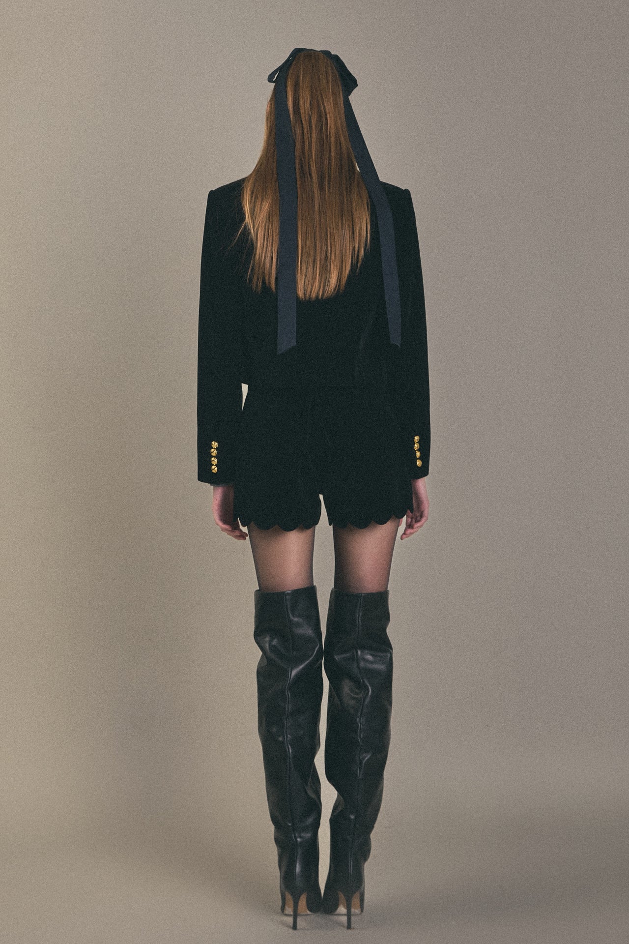 Scallop Velvet Shorts - Image 4