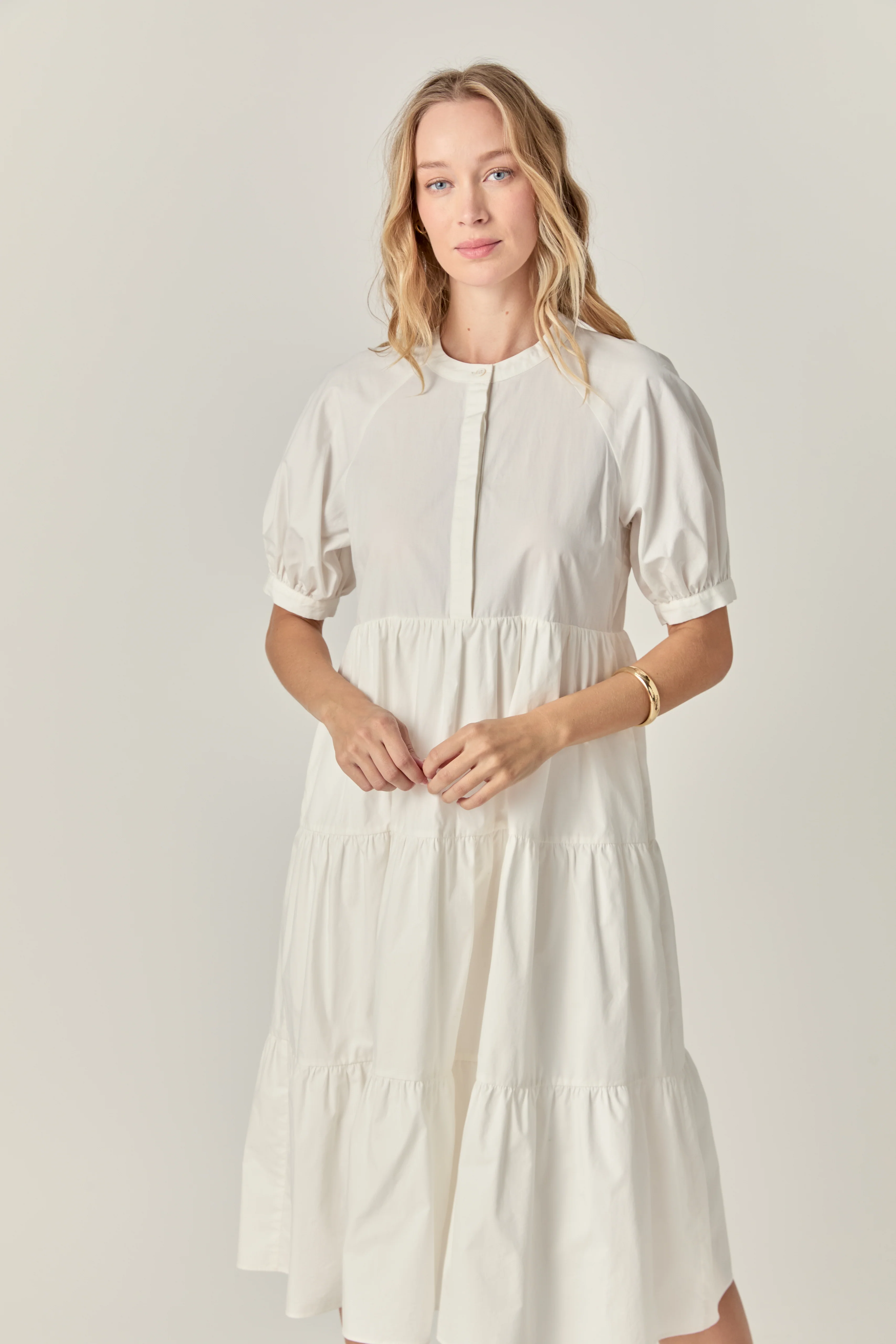 Short Puff Sleeve Midi Dress With Pockets - Image 5