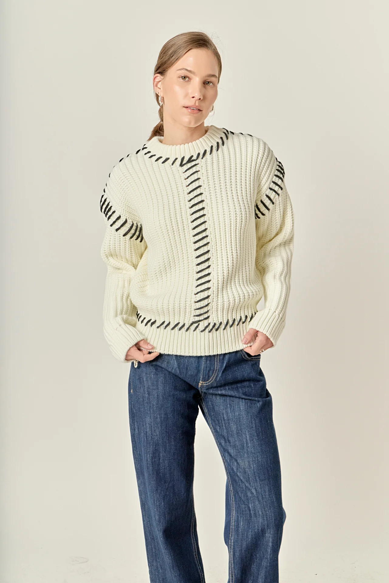 Stitch Detailed Chunky Crew Neck Knit - Image 11