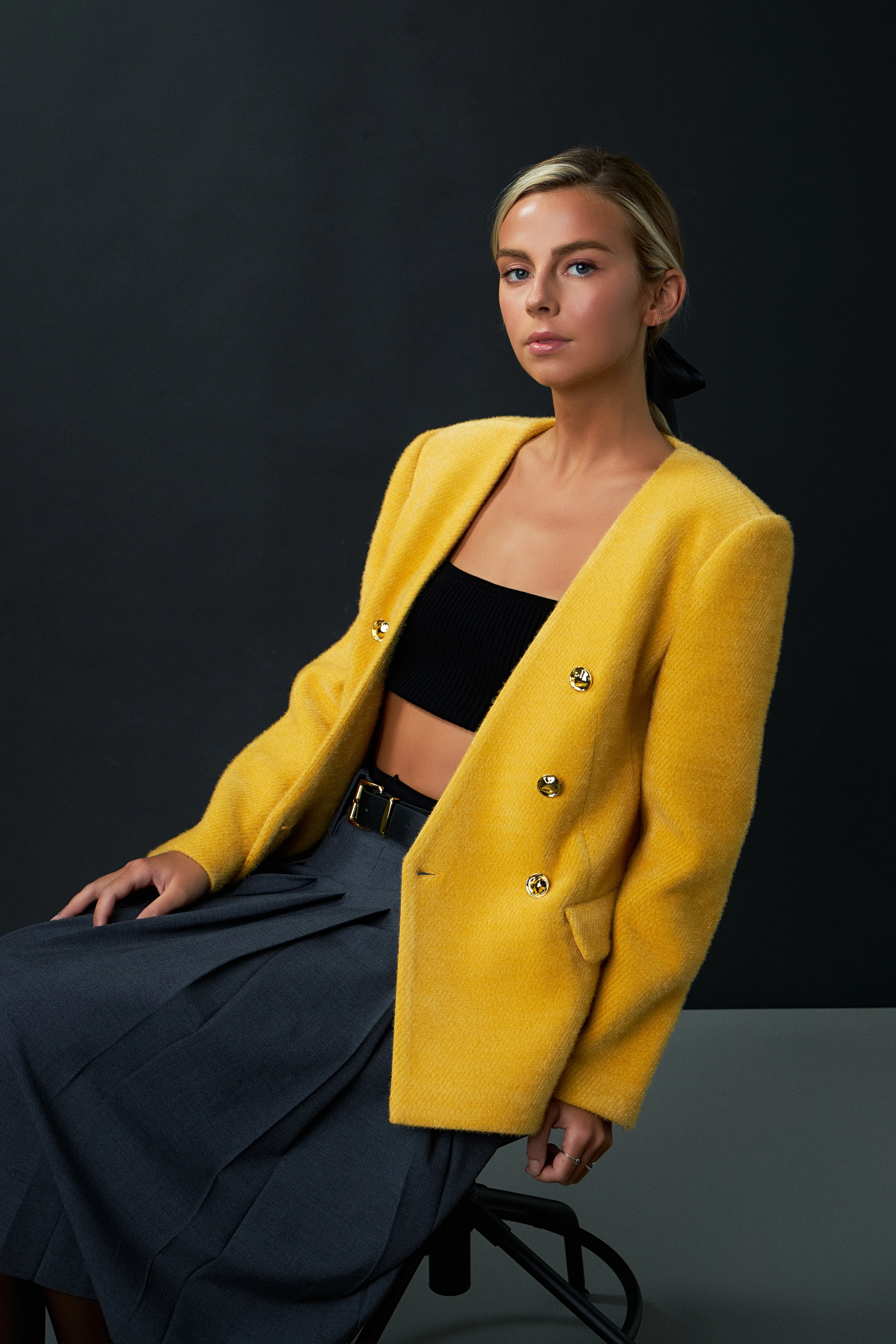 Structured Lapeless Textured Jacket - Image 11
