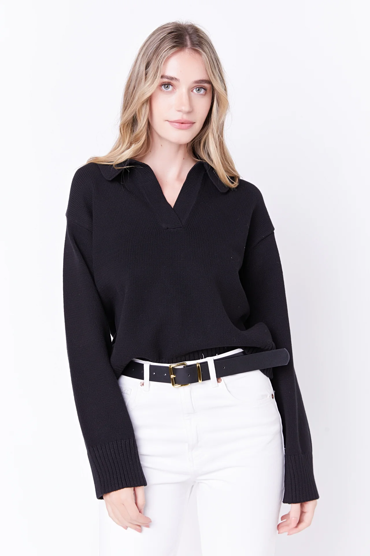 V-neckline with Collar Sweater - Image 10